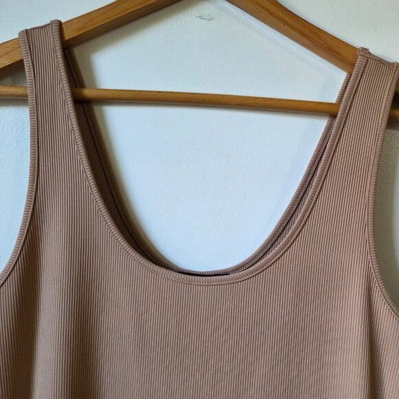 NEW WITH TAGS EXPRESS NUDE RIBBED SCCOP NECK BODYCON MIDI DRESS SZ L - Picture 5 of 14